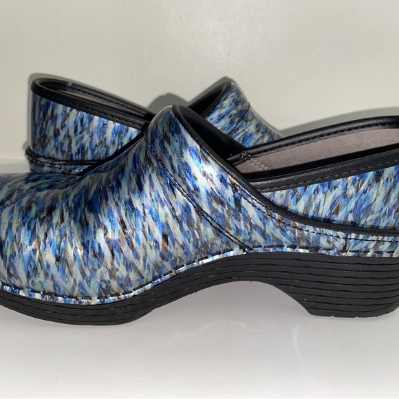 Dansko Womens‎ LT Pro Blue Waves Clogs Size 39 EU 8.5-9 US - Picture 3 of 10
